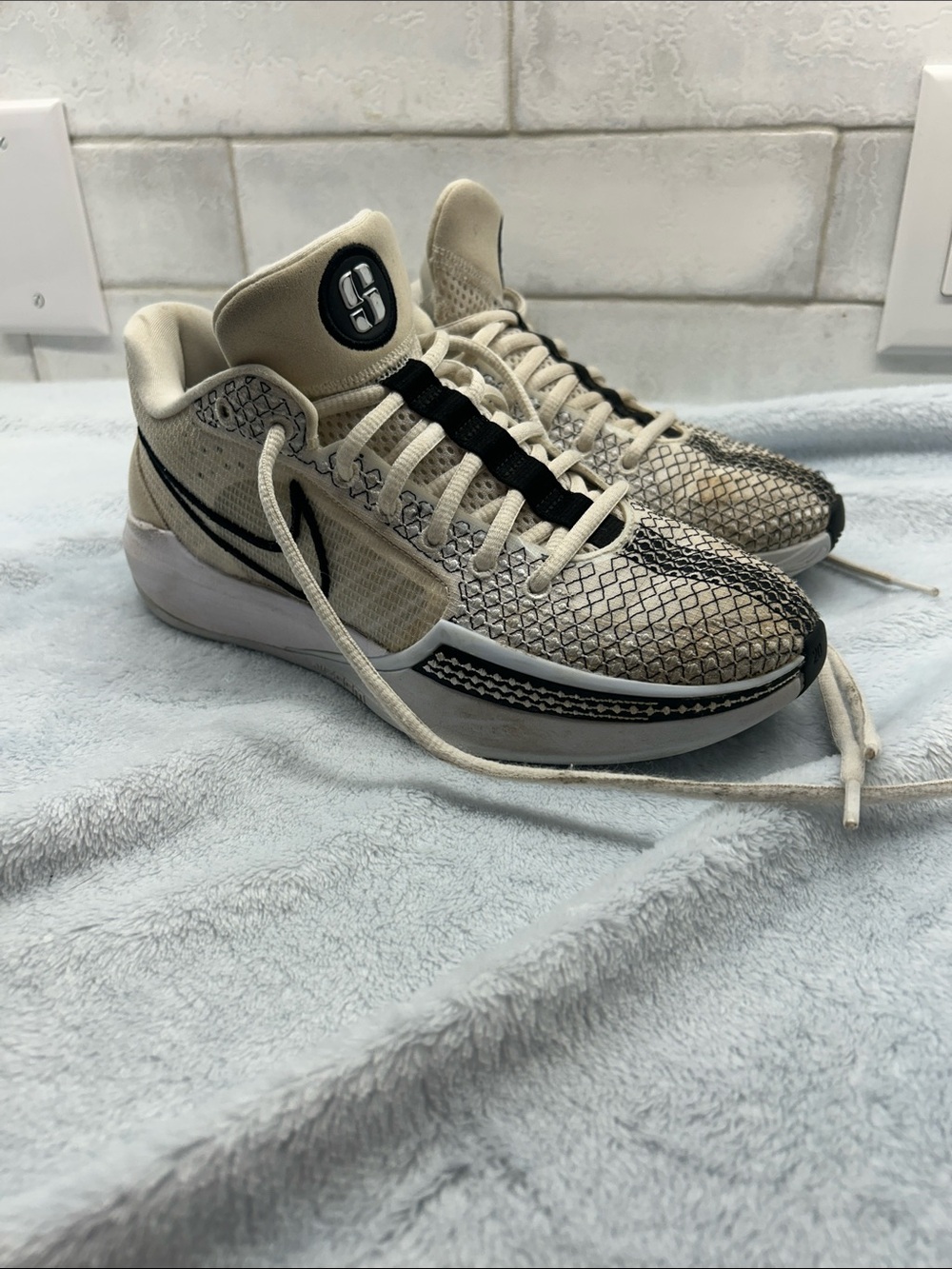 Nike Sabrina 1 Magnetic - Picture 2 of 4
